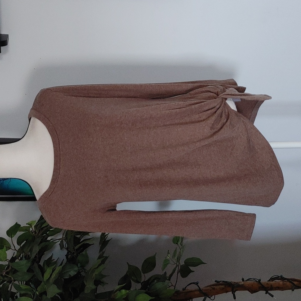 NWT Niloufo Knot Waist Long Sleeve Tee M